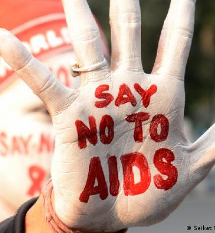 ΕΛΛΗΝΙΚΗ ΓΡΑΜΜΑΤΕΙΑ ΟΜΟΙΟΠΑΘΗΤΙΚΗΣ AIDS